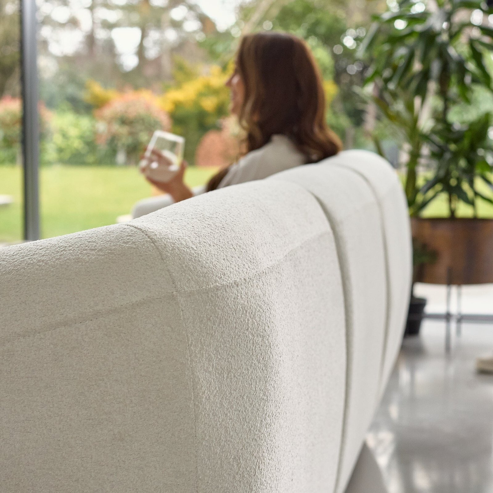 Nathalia Right Chaise Corner Sofa - Chalk White Boucle - Image 5