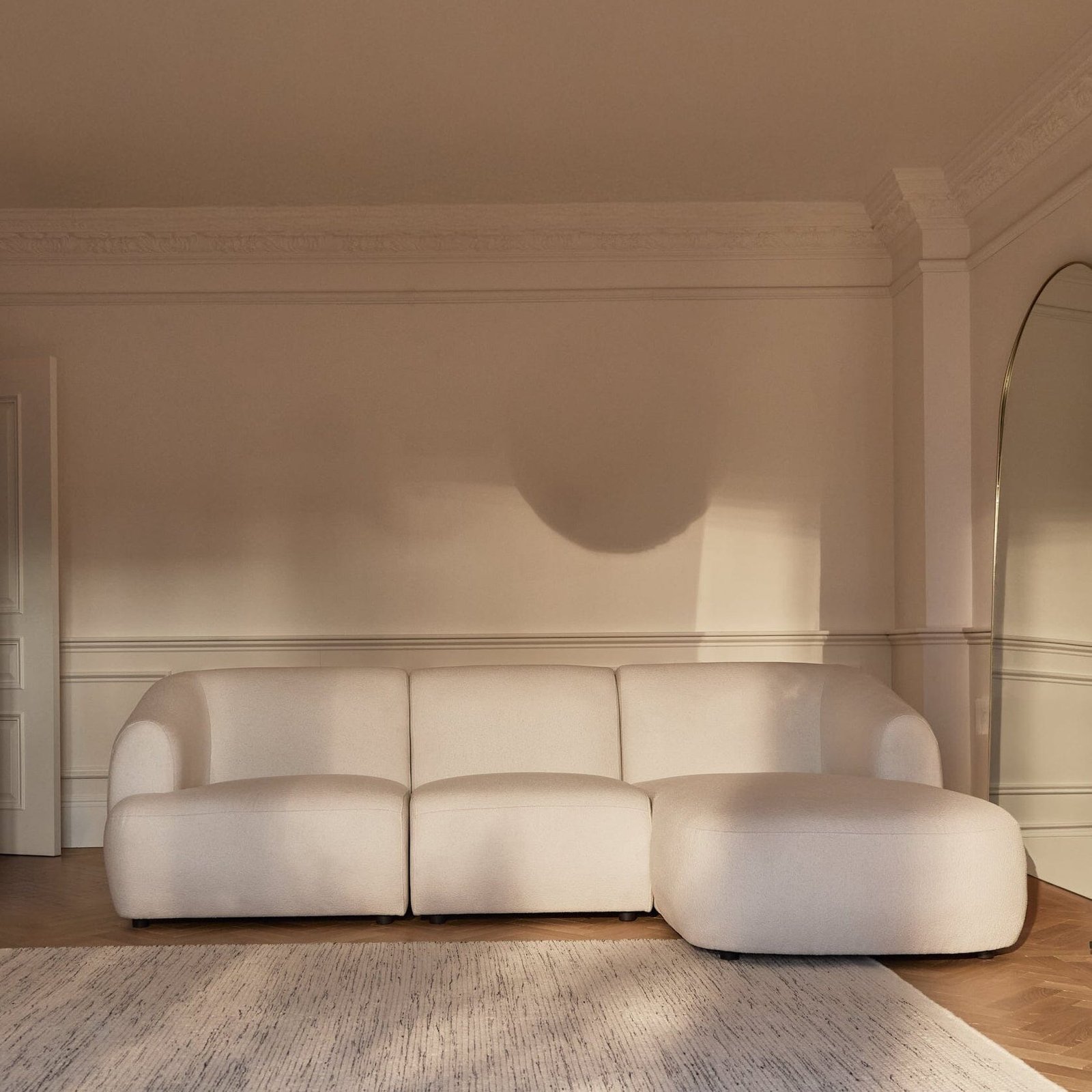 Nathalia Right Chaise Corner Sofa - Chalk White Boucle - Image 13