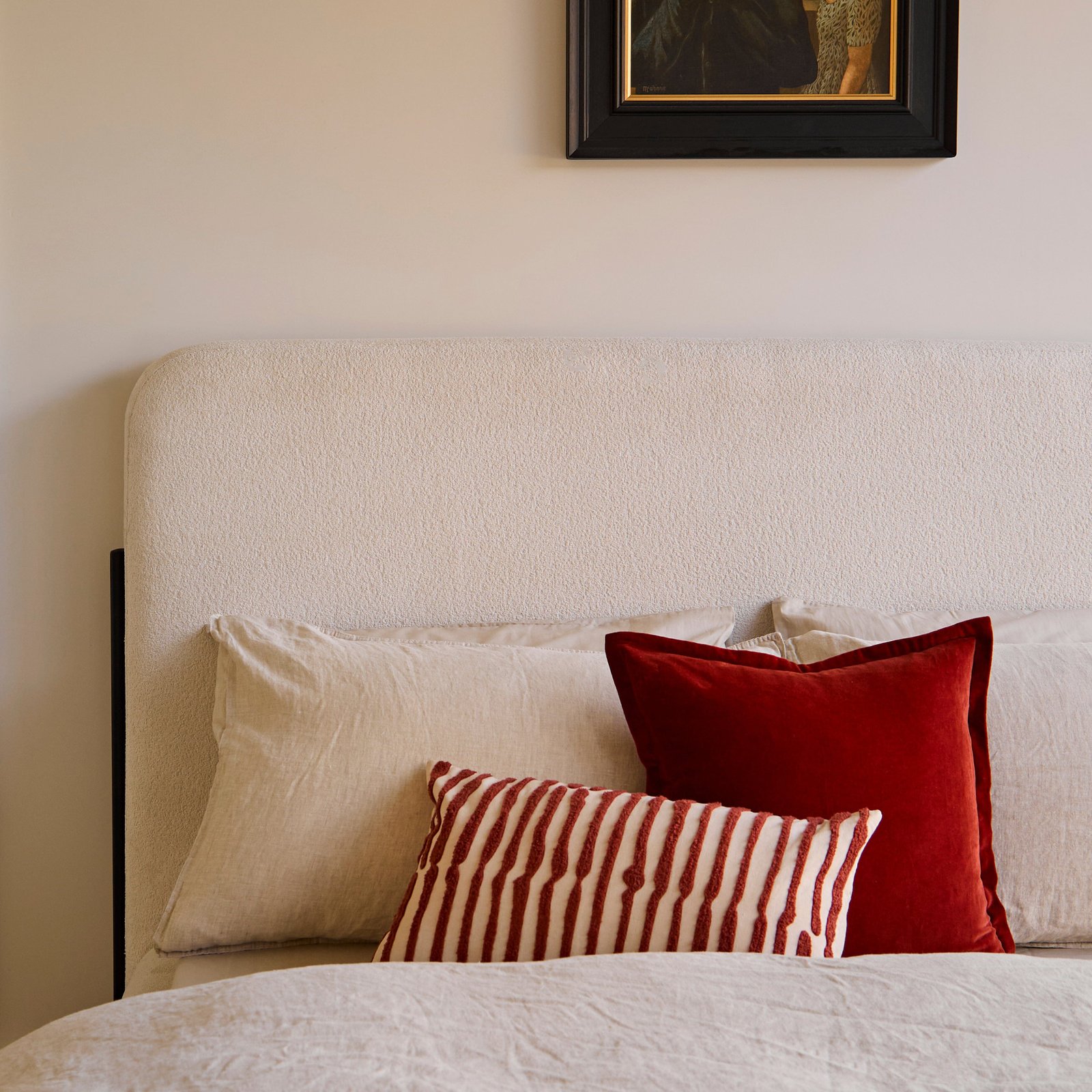 Tallulah Double Bed - Chalk White Boucle - Cloud-Like Elegance - Image 5